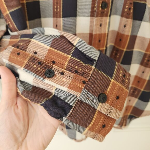 Frye Button Down Flannel Shirt Jacquard Brown Plaid Business Casual Western - Picture 5 of 11